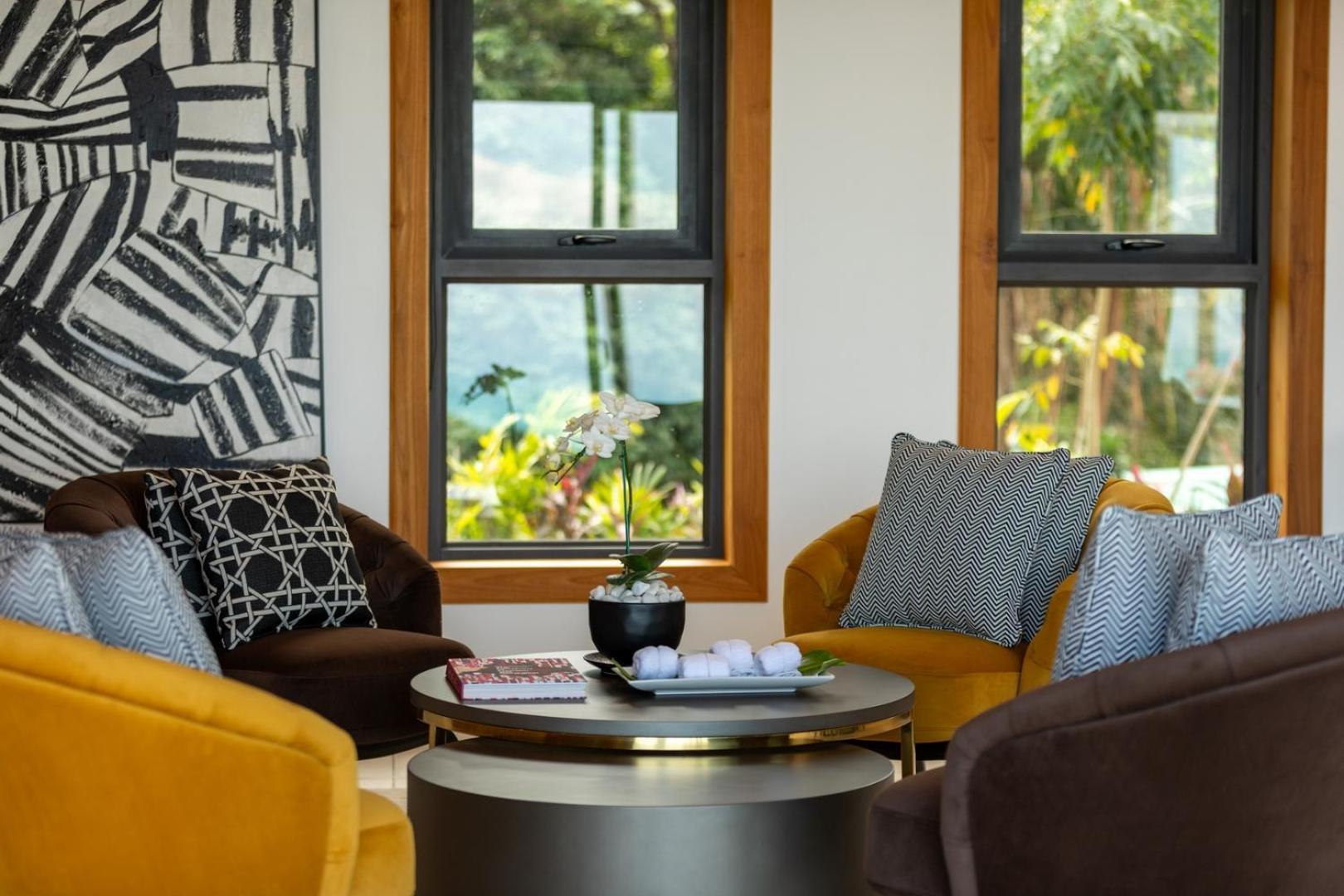 Villa Caprice 4br Private Luxury Estate Sea View *